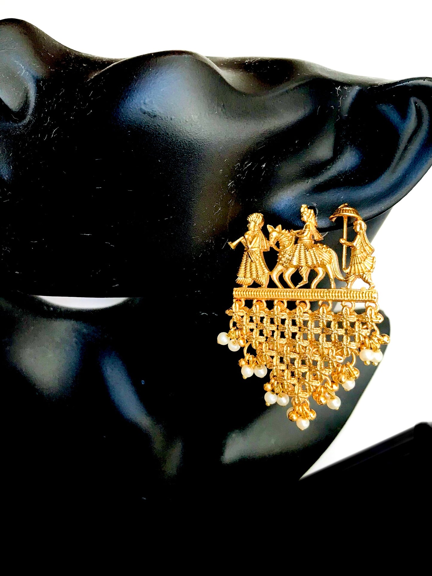 Baraat Gold Earrings