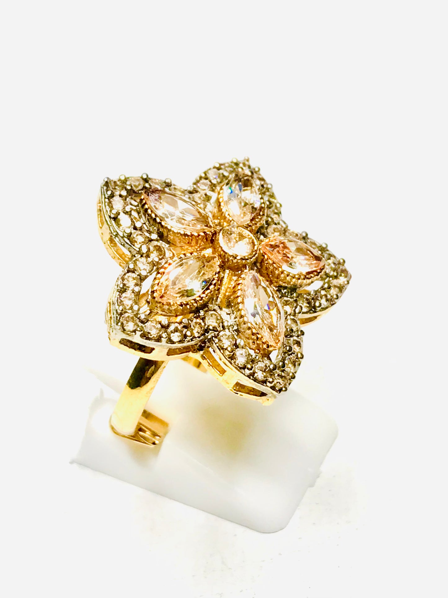 Champagne Star Ring