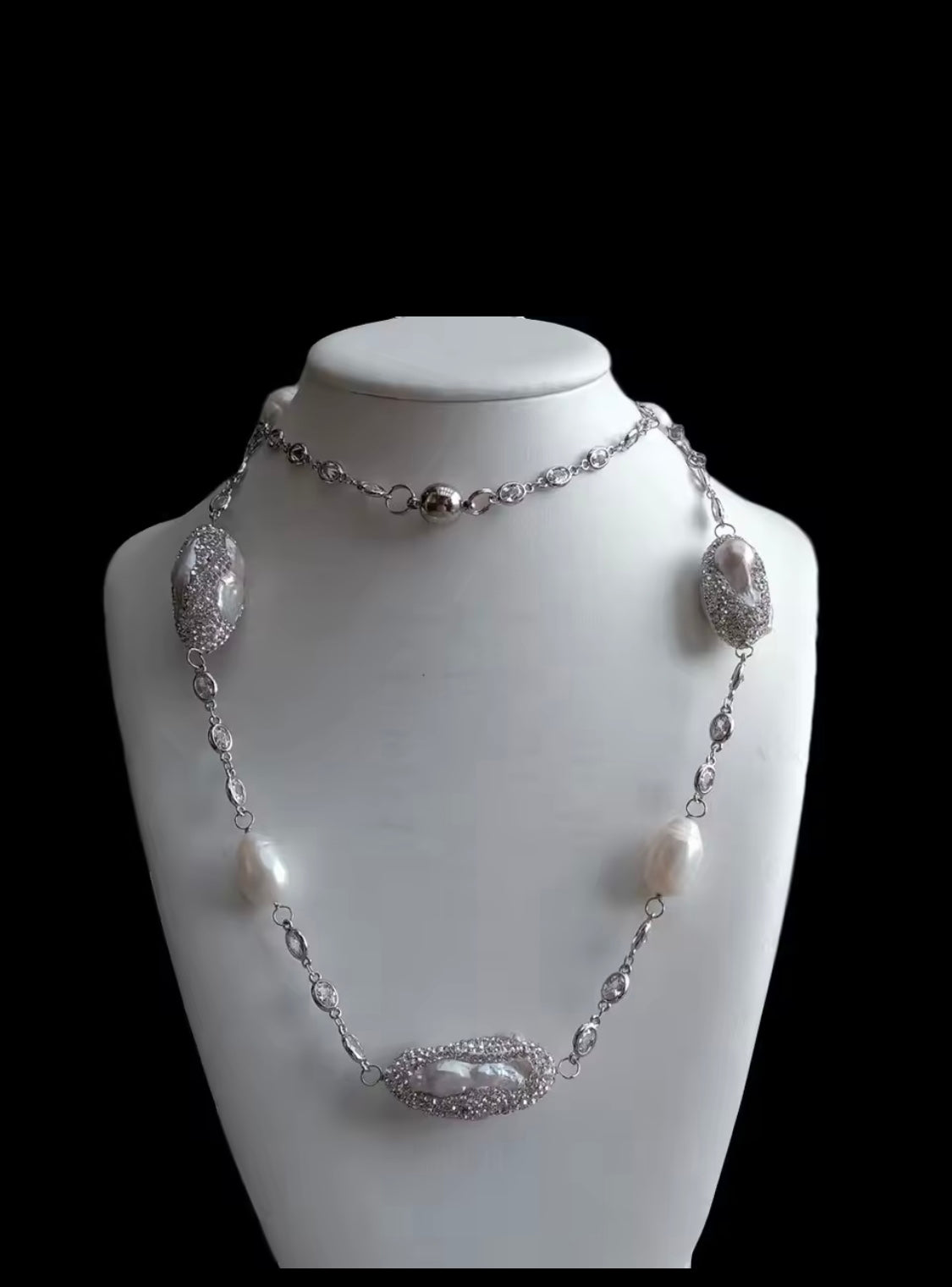 Crystal Pearl Necklace