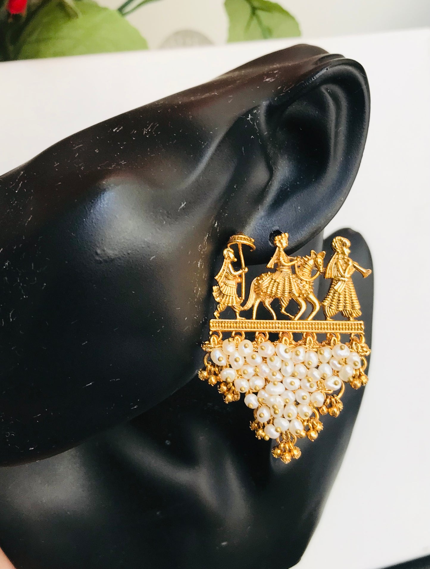 Baraat Pearls Earrings