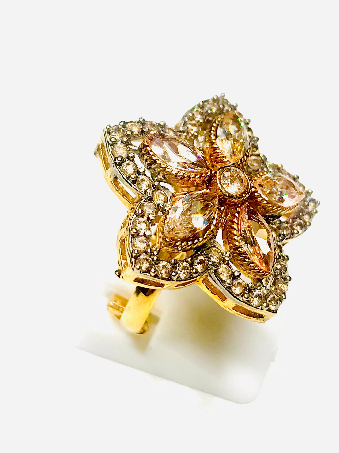 Champagne Star Ring