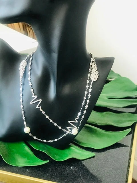 Pearl Leaf Necklace