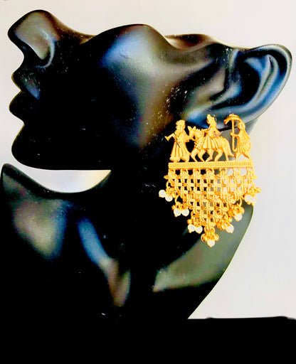 Baraat Gold Earrings