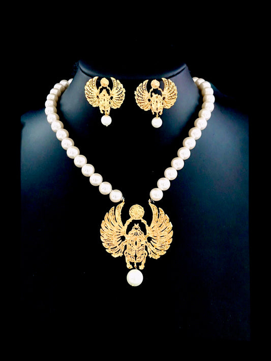 Scarab Pearl Parure
