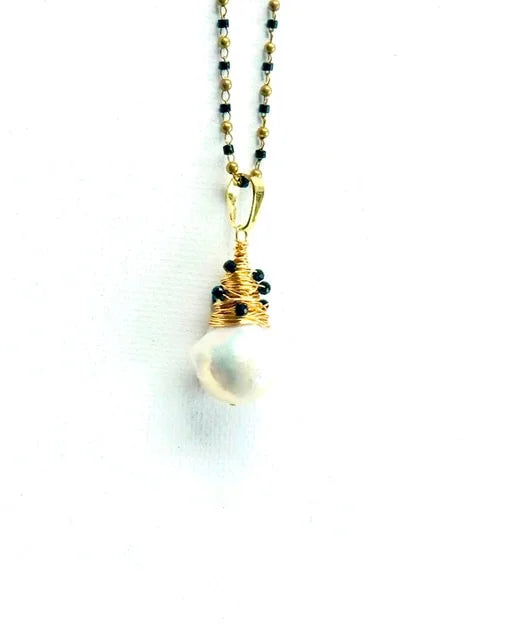 Wire Wrapped Pearl Pendant